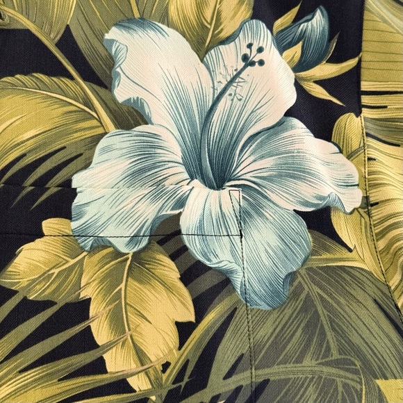 Tommy Bahama Silk Shirt Green Mens XL Tropical Hawaiian Palms Floral Embroidered - Picture 10 of 15